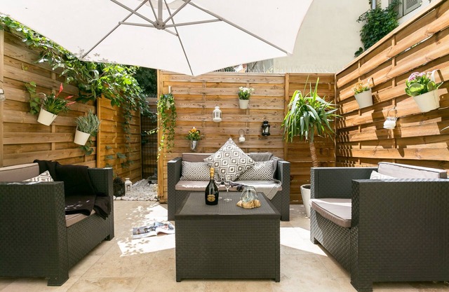 Studio-Ensuite with Shower-Terrace