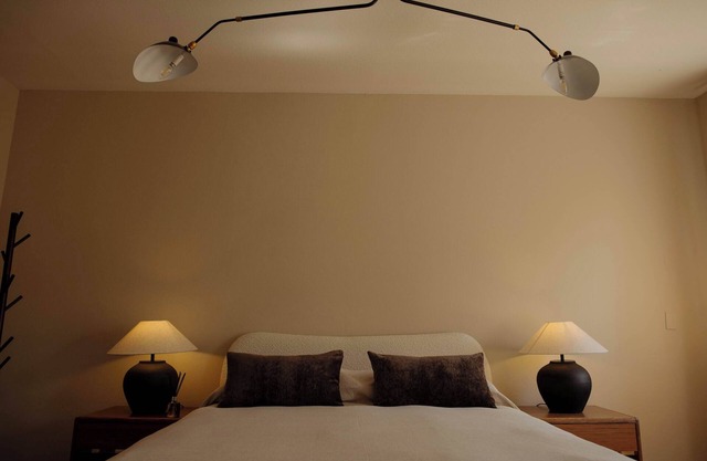 Studio in Beachwood Canyon