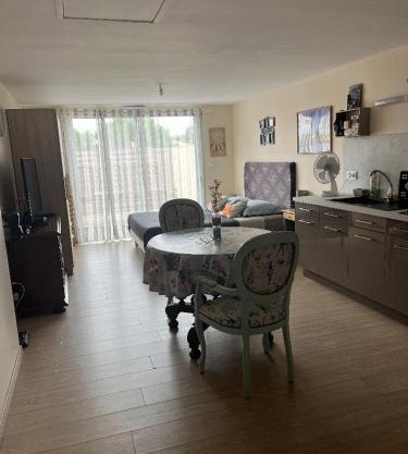 Studio pour 2 personnes à Tonnay Charente