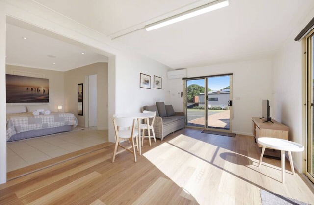 Studio room with queen bed