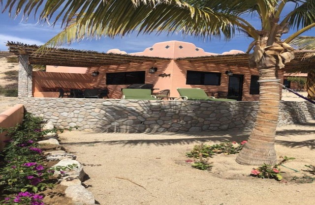 studio separate casita with full kitchen