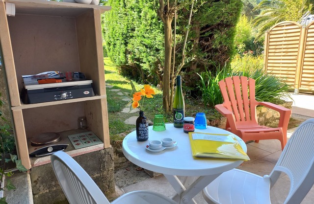 Studio + terrace - Meublé de tourisme 3* - Côte Basque Mer/Montagne