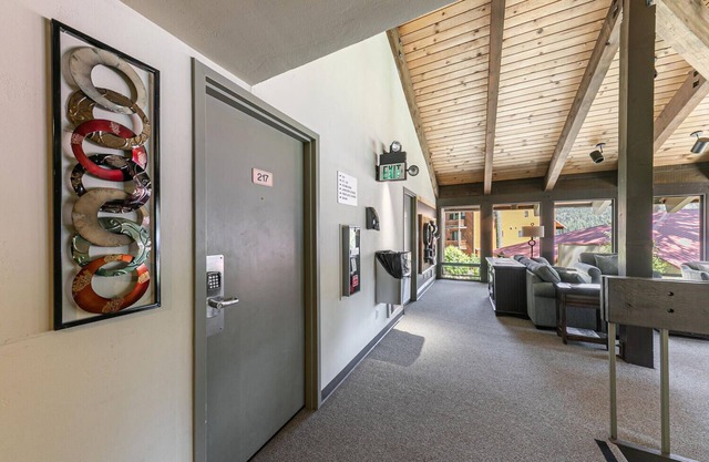 Studio w/Kitchen 2nd Floor #217 at Donner Lake Village