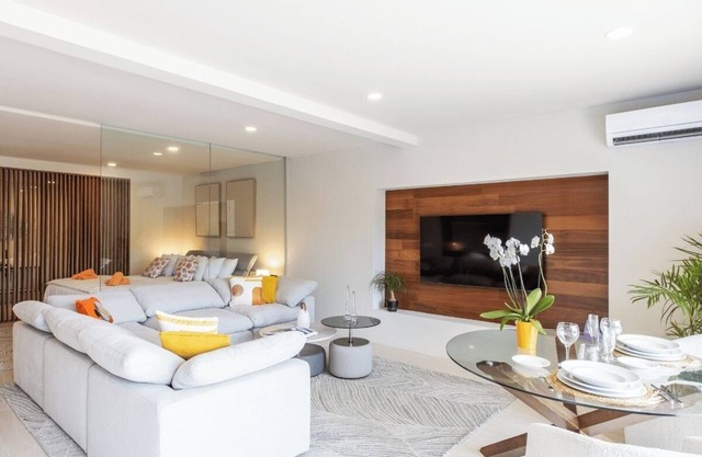 Studio with direct access to the pool | Villa 4