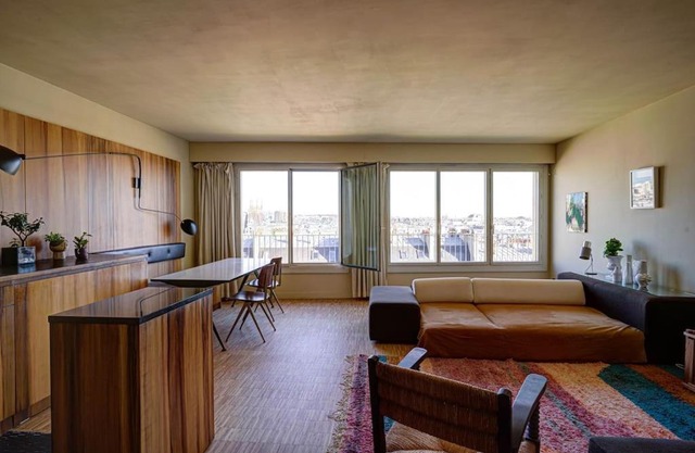 Stunning 2 Bed Condo in Paris Near Eiffel Tower