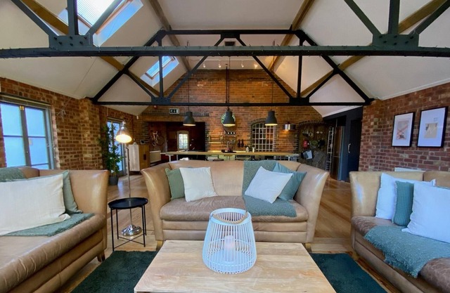 Stunning 3BD Character House near Coleshill
