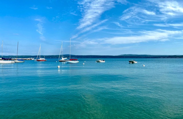 Stunning 8 Bedroom Bay Cottage Where Almost Every Room Has a Bay View
