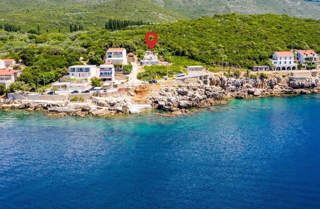 Stunning apartment in Gruda with WiFi