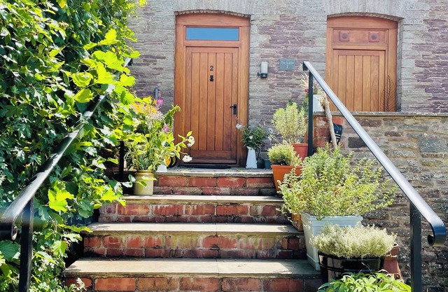 Stunning barn conversion with views close to Hay-on-Wye