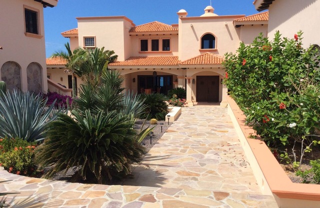 Stunning Beachfront Villa on the Sea of Cortez
