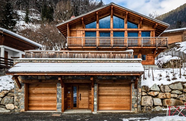 Stunning brand new three bedroom chalet in an amazing location