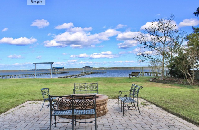 Stunning Dunnsville Retreat on Rappahannock River w/Boat Dock!