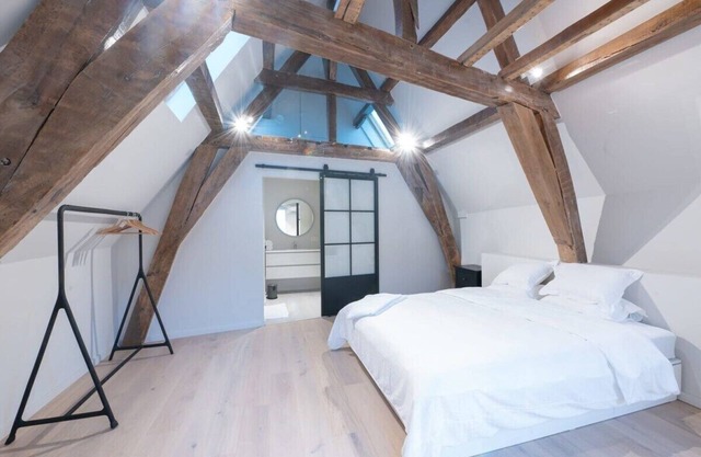 Stunning Duplex Apartment in Ghent Center