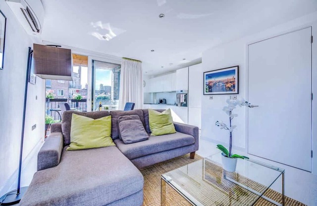 Stunning flat, Incredible Location, Sleeps 4!