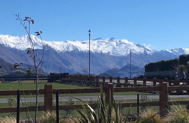 Stunning guest house 5 minutes from Lake Wanaka