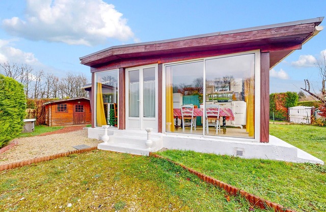 Stunning home in égriselles-le-bocage