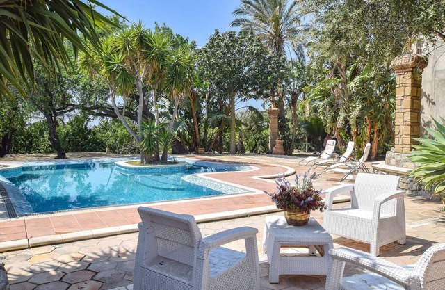 Stunning home in Saline Ioniche