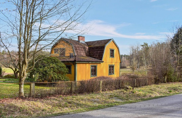Stunning home in Mörrum with WiFi
