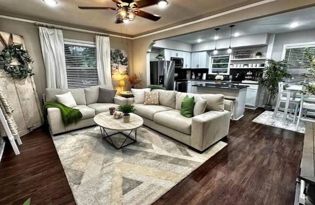 Stunning home in quiet neighborhood near Ft. Benning