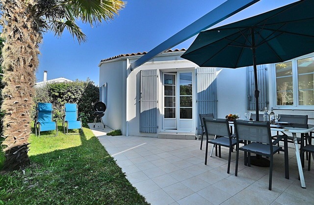 Stunning private villa for 4 people with WIFI, TV and terrace