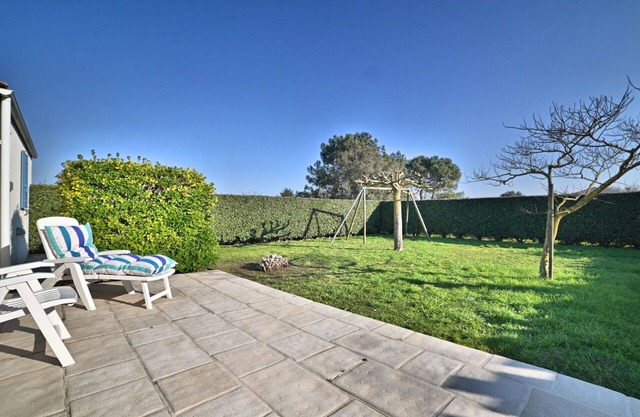 Stunning private villa for 6 guests with WIFI, TV and terrace