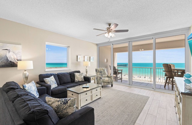 Stunning Regency end unit with beach service!