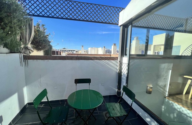 Stunning top-floor. Terrace and Parking included