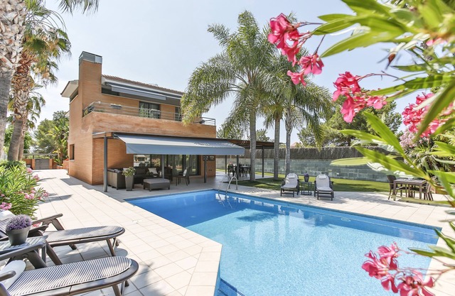 Stunning Villa for family vacations