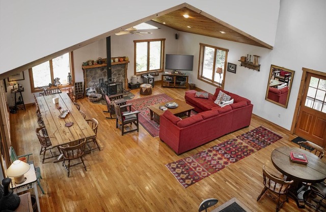 STUNNING VACATION AND SKI HOME - Hudson Valley, Woodstock, Hunter