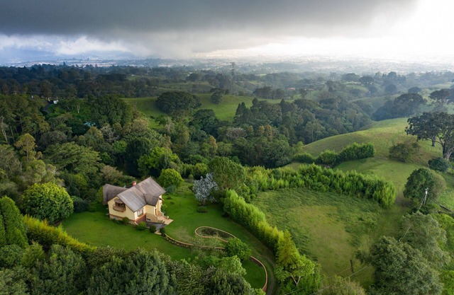 Stunning View of San Jose-private property on 2 acres, Casa Los Cielos & Studio