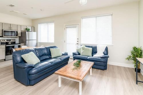 Stylish 1 BR APT