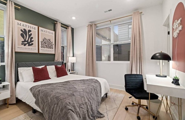Stylish 1BR - DT Philly by Art Museum & Key Sights