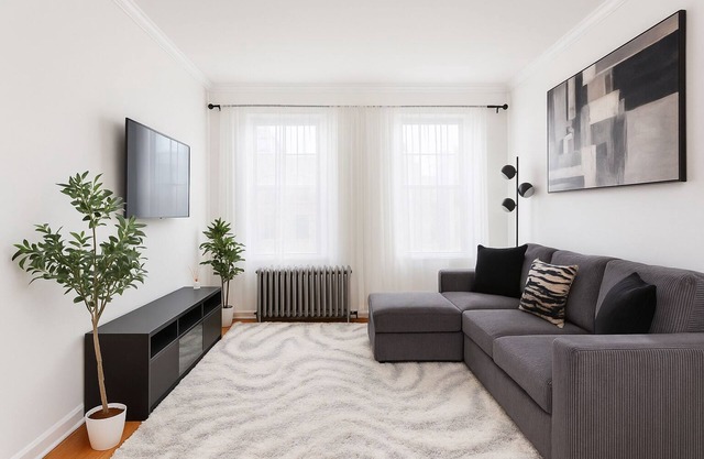 Stylish 1BR with NYC Views. Steps 2 Bus & 10 Mins to NYC
