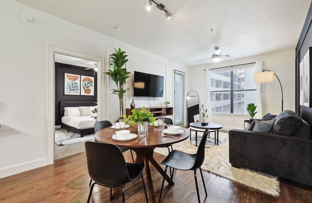 Stylish 2B near Legacy West Wi-Fi, Fitness, Pool