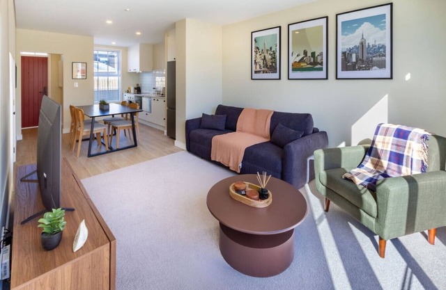 Stylish 3BR Escape Parking & Modern Living