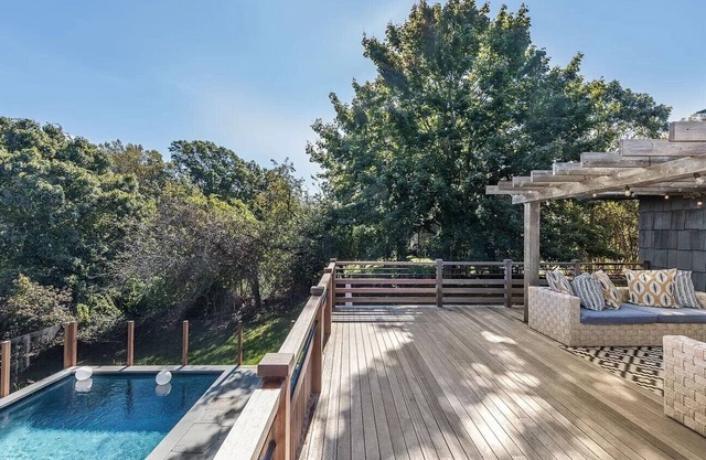 Stylish and Spacious Montauk Home with Private Pool, Eclectic Design, Total.