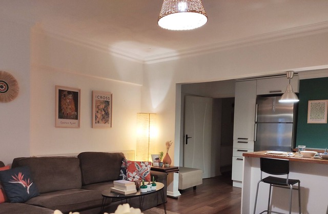 Stylish Apartment with Backyard in Merter