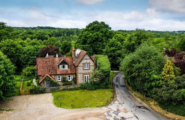 Stylish Country Cottage, Henley, Oxfordshire