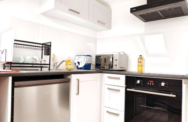 Stylish Flat in London With Free Parking
