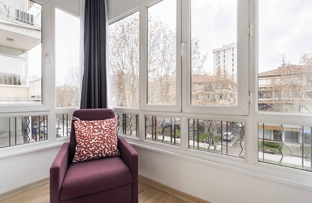 Stylish Flat Near Bagdat Street in Kadikoy