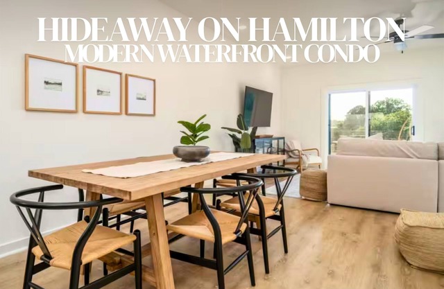 Stylish Lakefront Townhome w/Pool & Patios