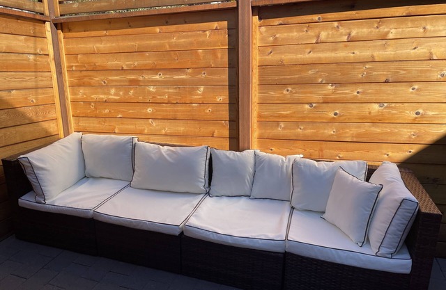 Stylish Modern Oasis in the City, South Capitol Hill - Very Walkable