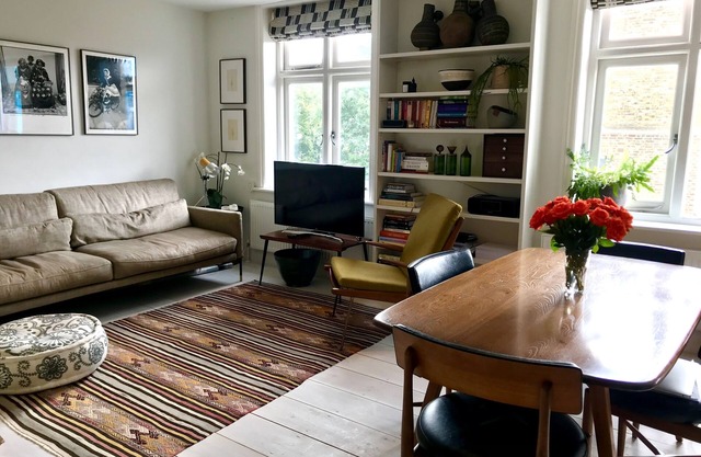 Stylish Notting Hill flat near Portobello Road