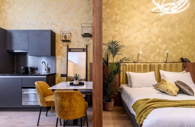 Stylish Oudenaarde Retreat with Bike-Friendly Amenities | Steps to Market