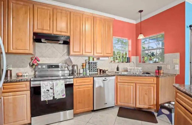 Stylish Parker Heights Pad