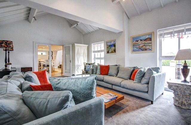 Stylish Stay Near To Carden Park: Cheshire Escapes