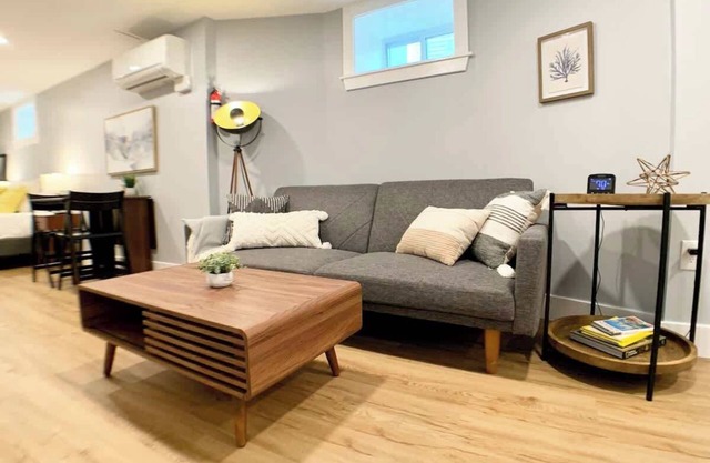 Stylish Studio - ✓Sanitized ✓Private ✓Spotless