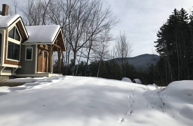 Sugarhouse Lodge—A Secluded Hilltop Retreat