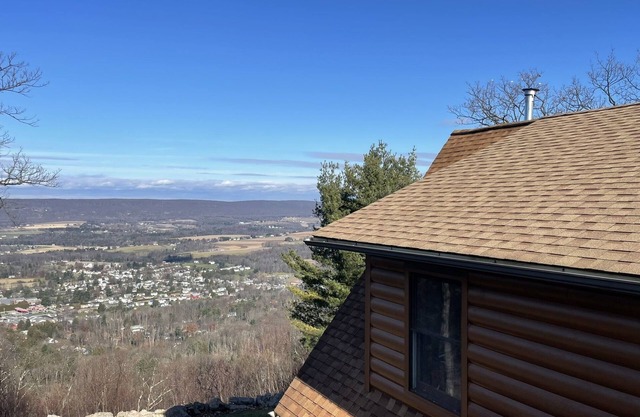 Sugarloaf Summit - Breathtaking views of the valley below. Ski, Knoebels & more