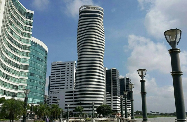 Suite Luxury Vista Parcial al Río